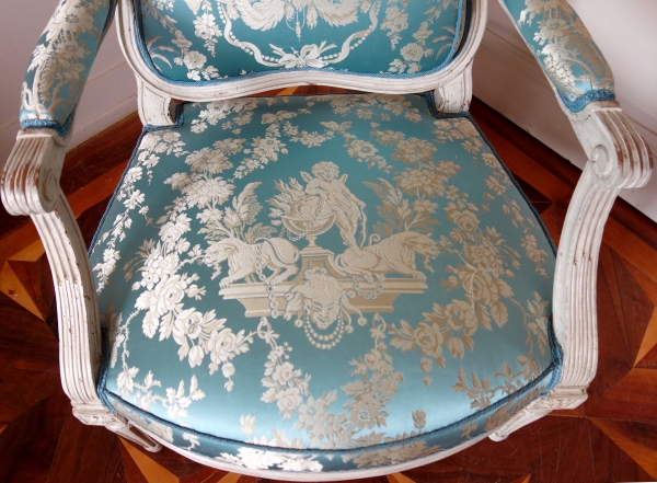 Louis Delanois : paire de fauteuils à la Reine Louis XVI d'époque Louis XV