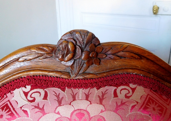 Paire de fauteuils à la Reine en noyer d'époque Louis XV - garniture de soie rouge