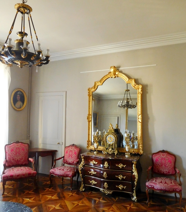 Pair of a la Reine Louis XV walnut armchairs, mid-18th century