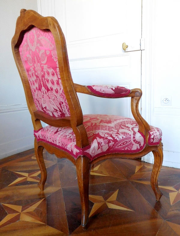 Pair of a la Reine Louis XV walnut armchairs, mid-18th century