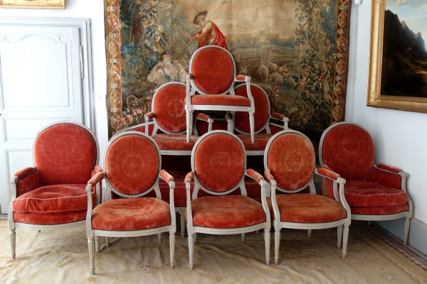 Mobilier de salon 9 pièces d'époque Louis XVI - estampille de Jacques Lechartier