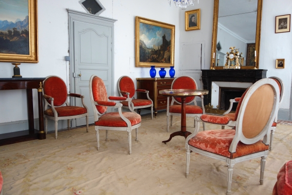 Mobilier de salon 9 pièces d'époque Louis XVI - estampille de Jacques Lechartier