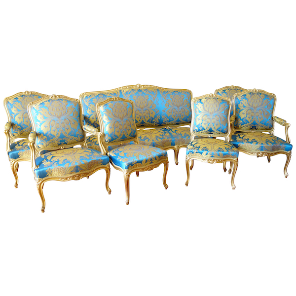 Louis XV seats set : 7 gold leaf gilt wood pieces, Tassinari & Chatel silk