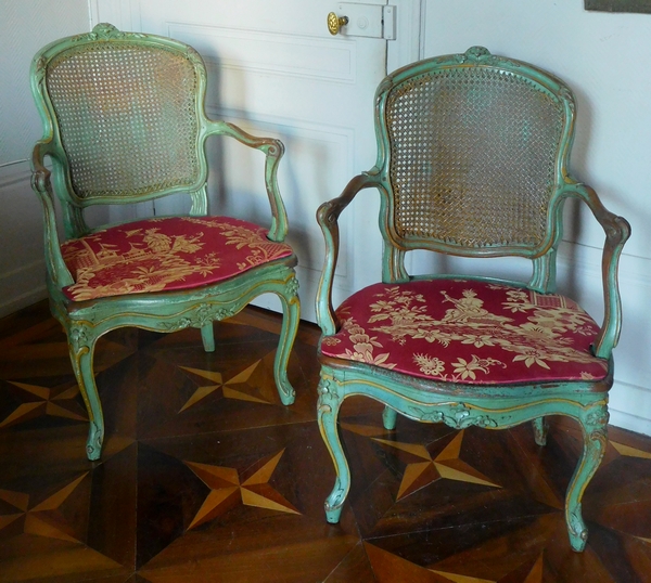 JB Gourdin : salon de 2 fauteuils et 4 chaises cannés d'époque Louis XV aux chinoiseries - estampillé