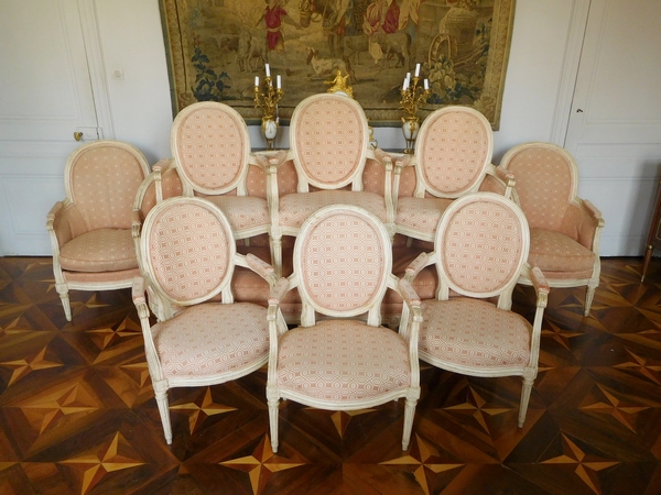 JB Lelarge : large set of 9 Louis XVI seats - a sofa, 2 bergeres, 6 armchairs - stamped