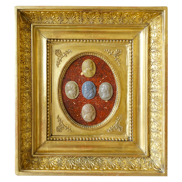 Antique cameos on a porphyry background, gilt wood frame - early 19th century