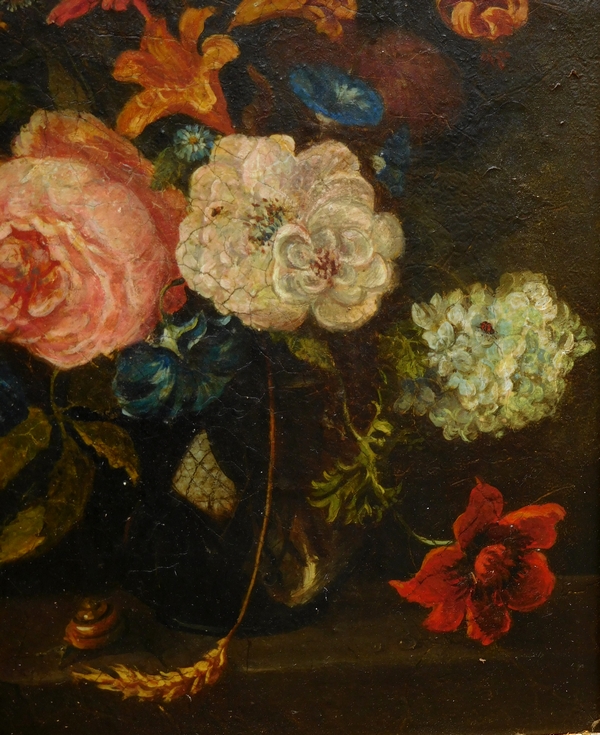 Ecole hollandaise du XVIIIe siècle : bouquet de fleurs, huile sur toile, cadre en bois doré