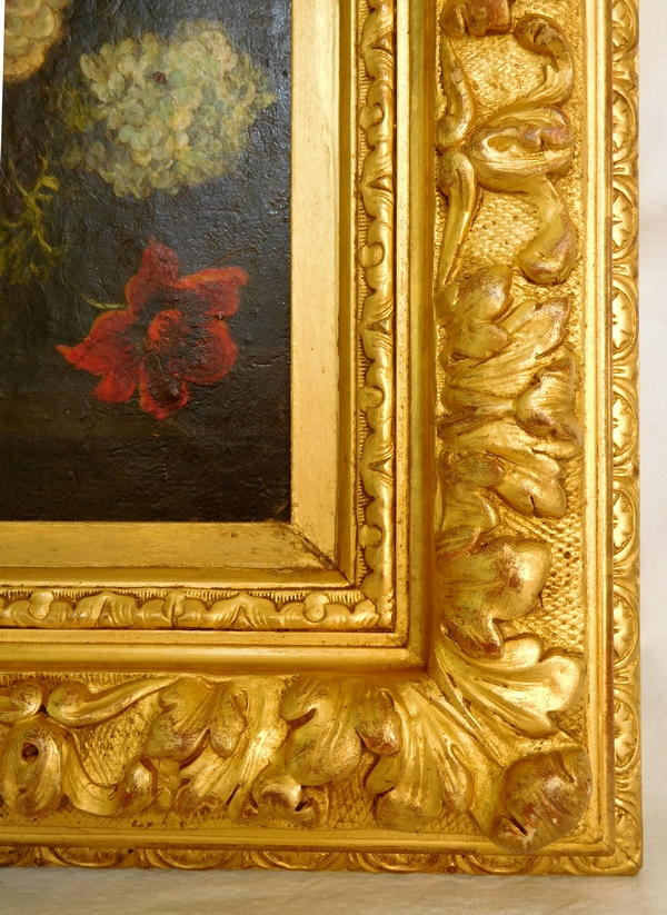 18th century Dutch school : bouquet of flowers, in a 19th century gilt wood frame