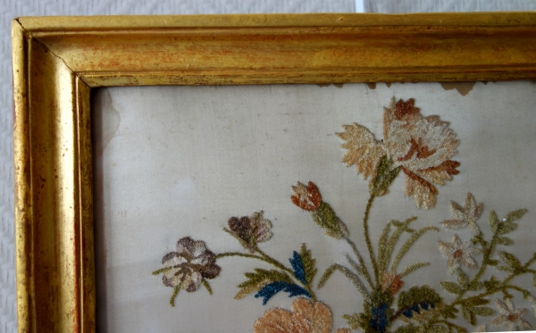 Soie chenillée Lyonnaise, bouquet de fleurs d'époque Empire Restauration par Hoeth à Lyon