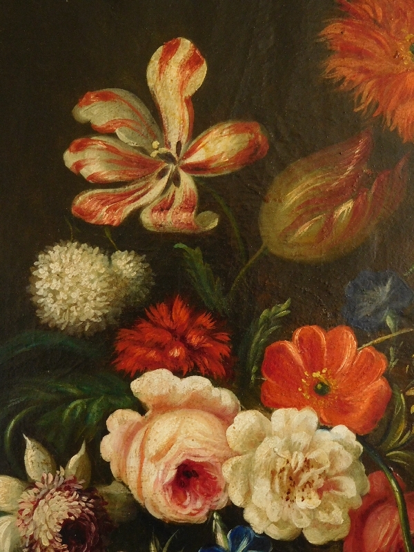 18th century Dutch school : flowers bouquet, oil on canvas, gold leaf gilt wood frame