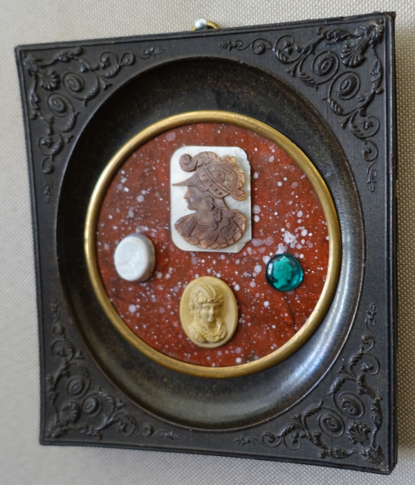 Collection d'intailles & camées à l'antique encadrées, souvenir du Grand Tour, Napoléon III