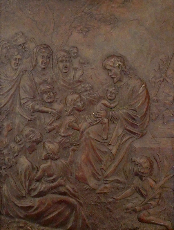 Tableau cuivre repoussé d'époque Restauration, Le Christ ''Laissez venir à moi les petits enfants''