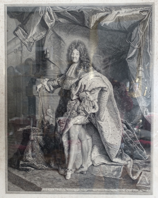 Large royalist engraving : portrait of Louis XIV, gilt wood frame - 82cm x 99.5cm