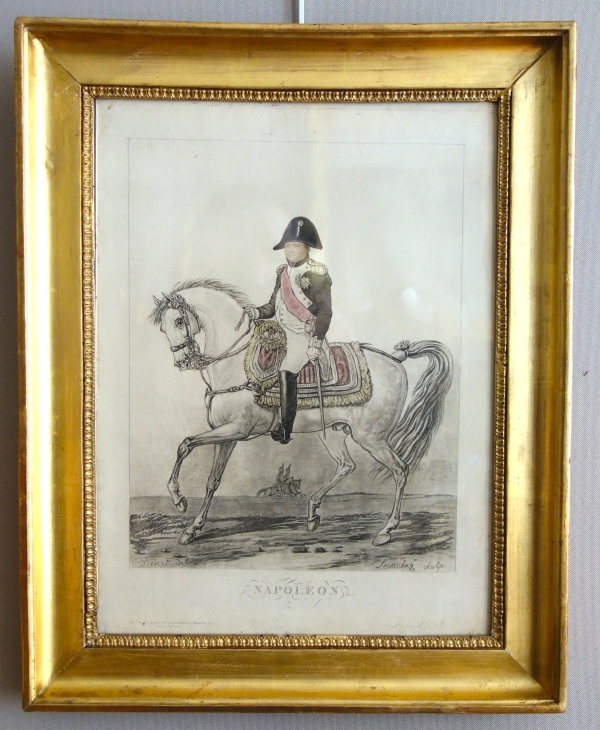 Napoléon à cheval, gravure colorisée d'après Carle Vernet - cadre en bois doré d'époque Empire