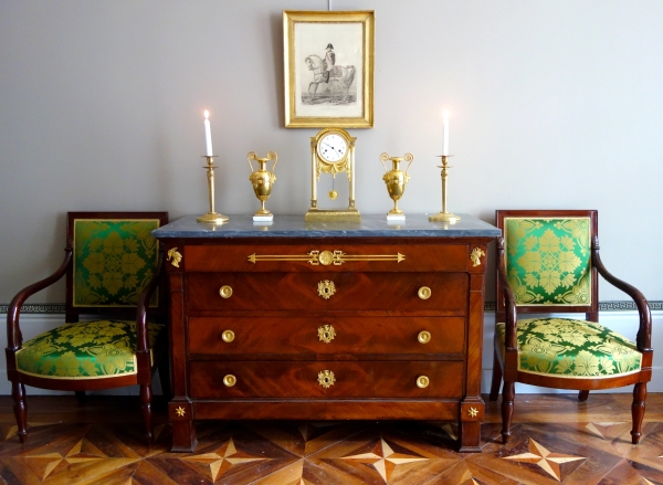 Napoléon à cheval, gravure colorisée d'après Carle Vernet - cadre en bois doré d'époque Empire