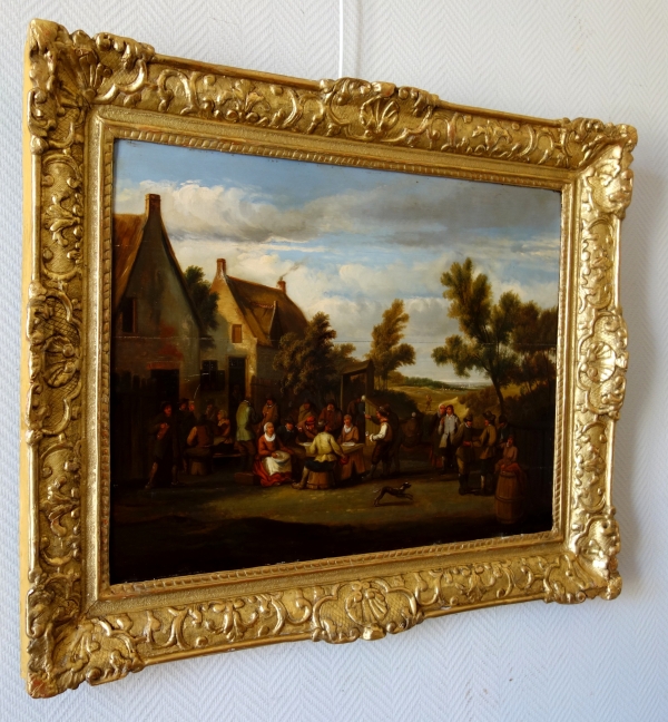 Ecole Flamande du XVIIIe siècle, kermesse de village, suiveur de David Teniers - 86,5cm x 71cm