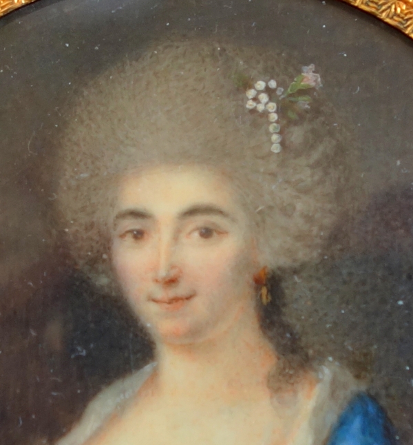 Portrait miniature d'aristocrate en perruque d'époque Louis XVI - XVIIIe siècle