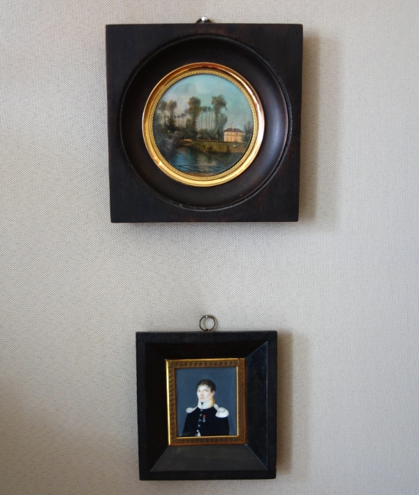 Portrait miniature d'un officier de chasseurs à pieds d'époque Premier Empire