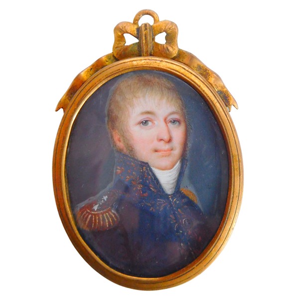 Portrait miniature sur ivoire : Général de l'Empire, début XIXe siècle