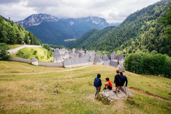 Ernest Victor Hareux : le Monastère de la Grande Chartreuse - école Dauphinoise du XIXe siècle