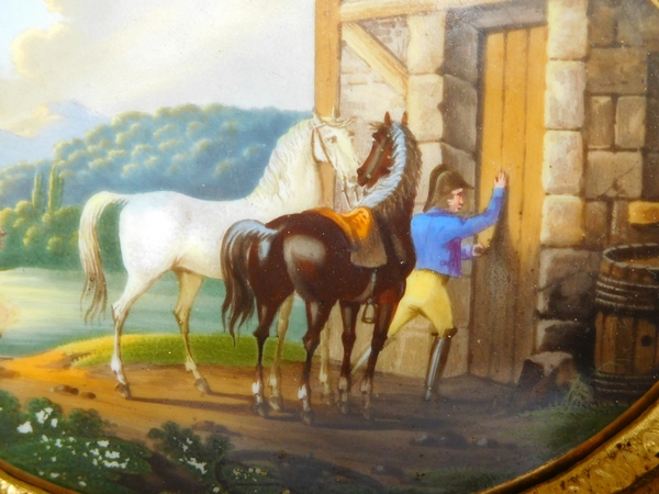 Paire de peintures sur porcelaine, l'éleveur de chevaux, cadres en bois doré époque Empire