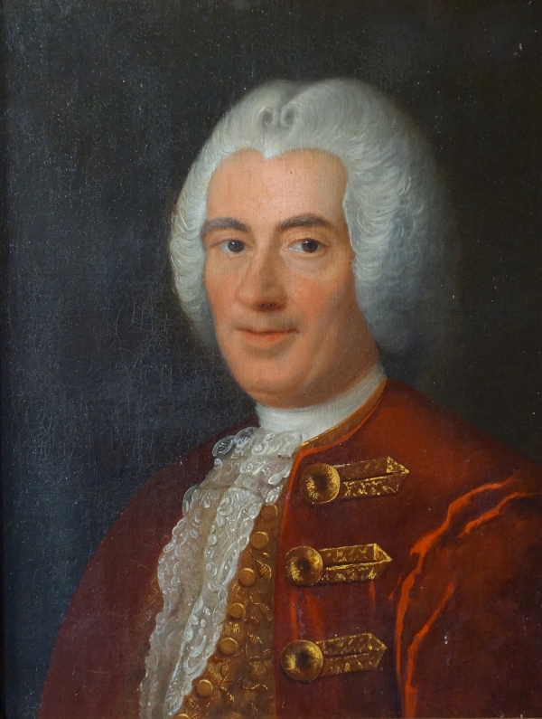 Paire de portraits d'aristocrates d'époque Louis XV - huiles sur toile XVIIIe siècle