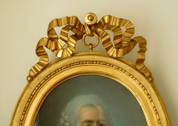 Paire de portraits, pastels d'époque XVIIIe par P. Lion de Dinant