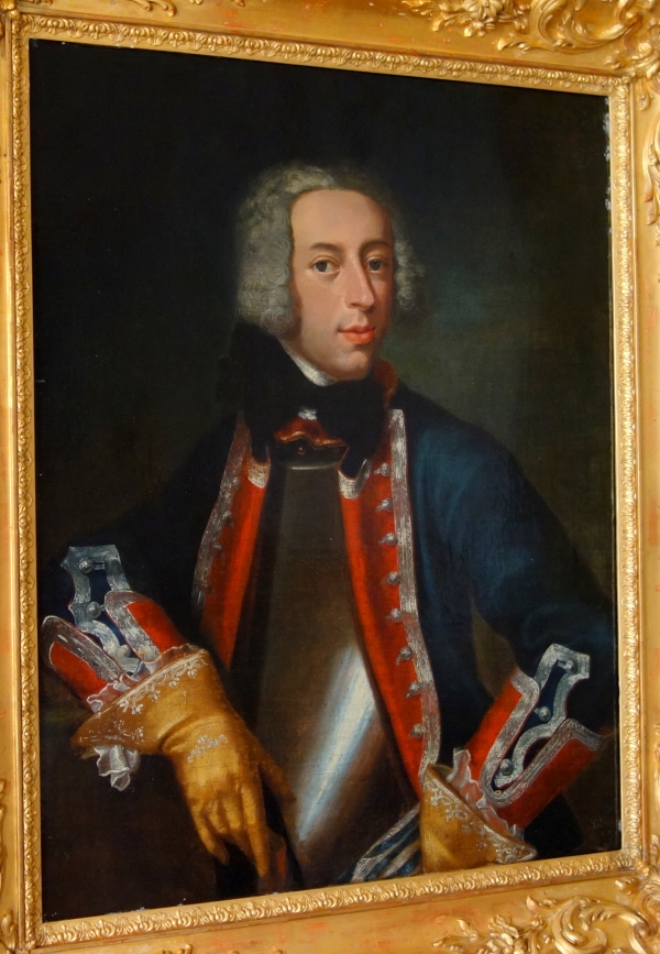 Ecole Française du XVIIIe siècle, portrait d'aristocrate garde corps du Roi en cuirasse - 60cm x 76cm