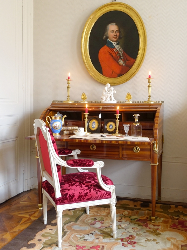 Ecole française du XVIIIe siècle, portrait d'aristocrate d'époque Louis XVI Directoire - Huile sur toile