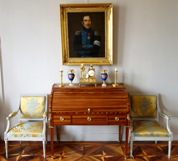 Tall portrait of a royalist officer during Empire period - early 19th century