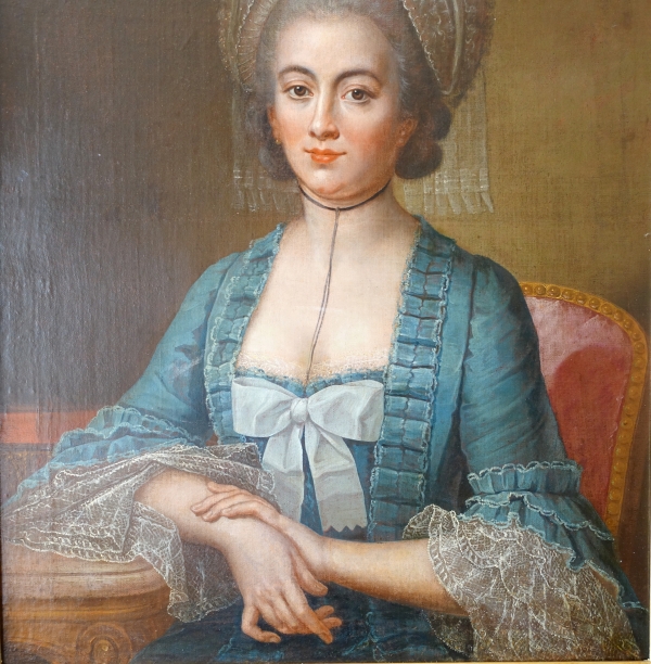 Ecole Française du XVIIIe siècle : grand portrait de dame aristocrate d'époque Louis XVI