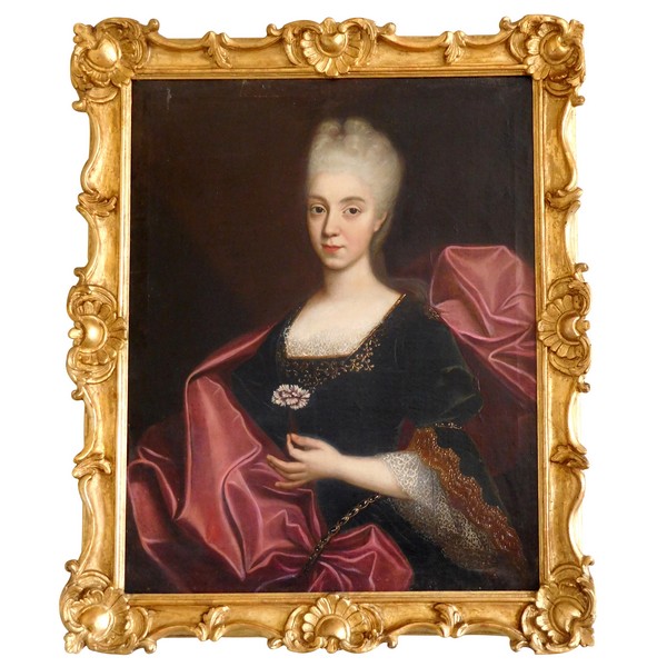 Ecole Française du XVIIIe siècle, portrait d'aristocrate d'époque Régence, cadre en bois sculpté Louis XV