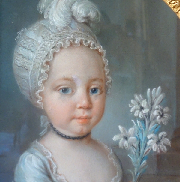 Ecole Française du XVIIIe siècle, portrait pastel de Madame Royale, Marie Thérèse Charlotte de France