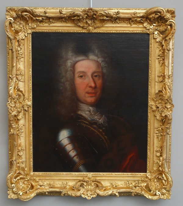 Ecole Française du XVIIIe siècle, portrait d'aristocrate officier en cuirasse, époque Régence