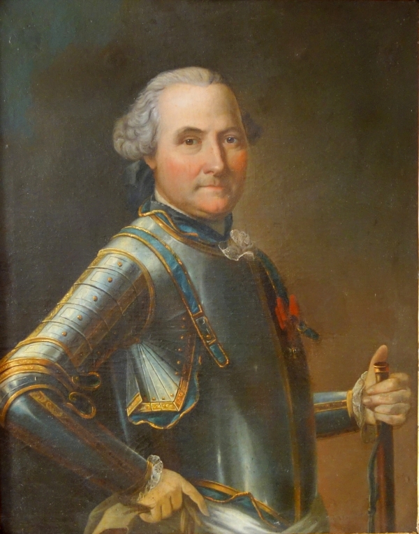 Portrait d'Officier Général d'époque Louis XV dans son cadre d'origine en bois sculpté et doré