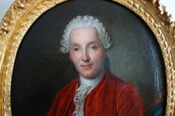 18th century French school, ovale portrait of a gentleman, Louis XV period - oil on canvas