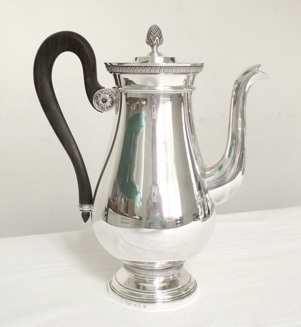 Détail — Cafetière en argent massif par Cardeilhac, modèle Malmaison de Christofle, poinçon Minerve