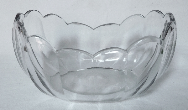 Detail — Baccarat crystal centerpiece, Malmaison pattern