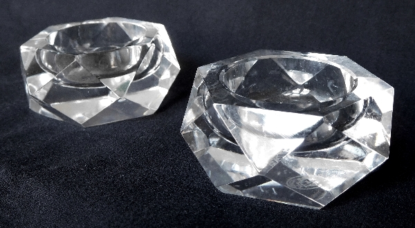Detail — Pair of Baccarat crystal salt cellars - signed