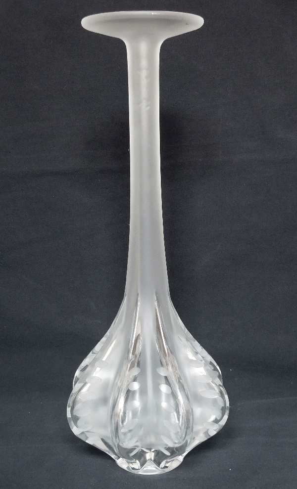 Detail — Lalique crystal flower vase designed by Marie-Claude Lalique
