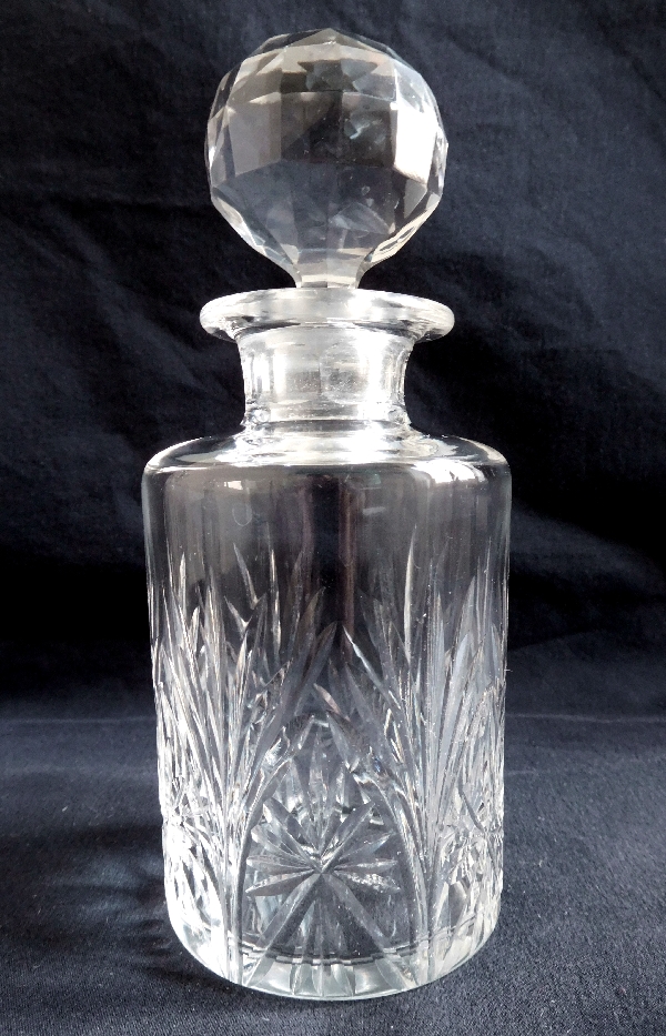 Detail — St Louis crystal perfume bottle, cut crystal Sapho pattern - 13.5cm