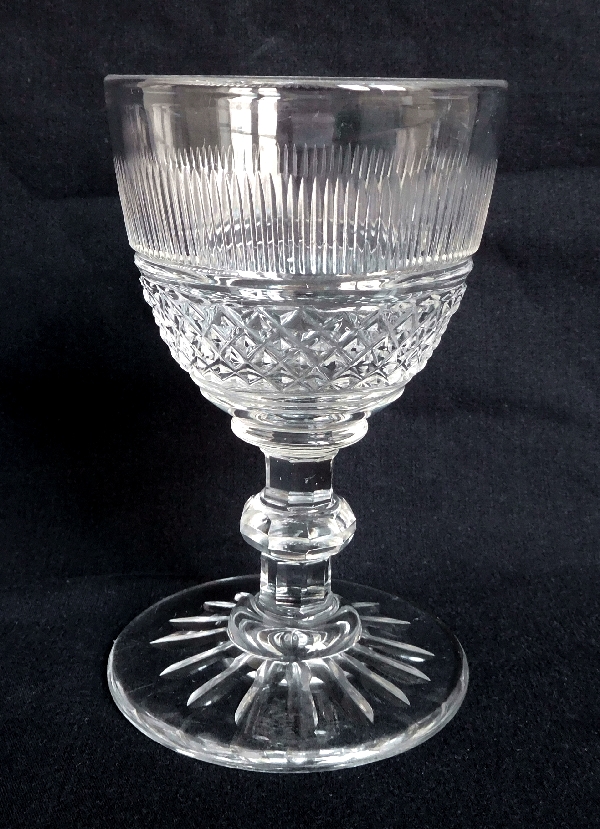 Detail — Baccarat / Le Creusot crystal wine glass, mid 19th century