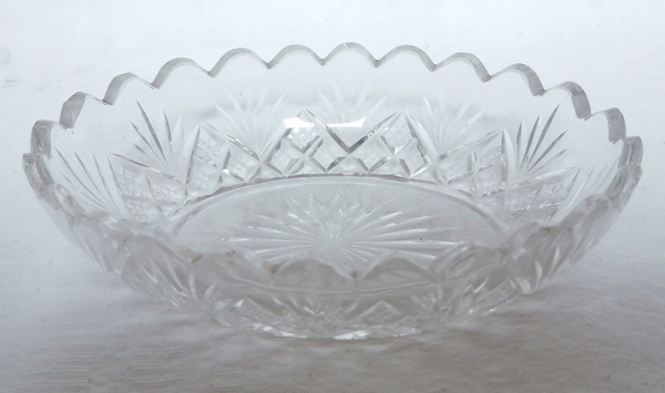 Détail — Porte-savon ou épinglier en cristal de Baccarat, cristal taillé à palmettes, modèle Douai