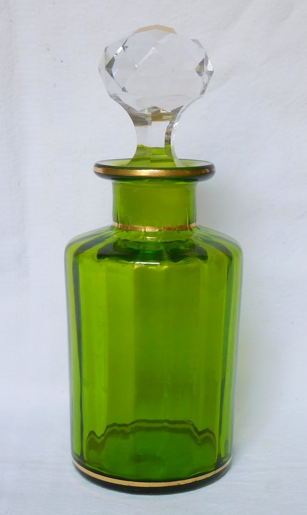 Detail — Tall Baccarat crystal perfume bottle, late 19th century - 19.5cm