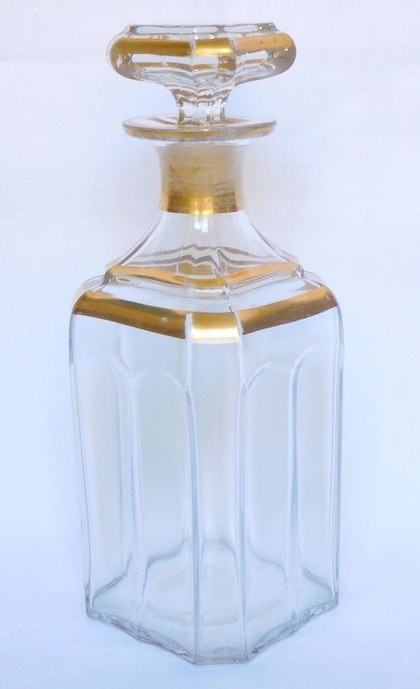 Detail — Baccarat crystal liquor decanter / whisky bottle - signed