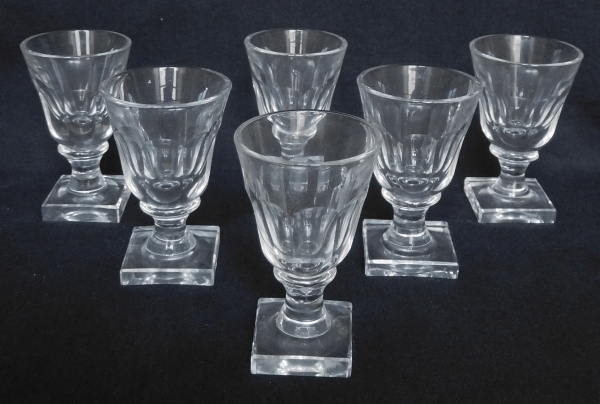 Détail — 6 verres à liqueur en cristal de Baccarat / du Creusot d'époque milieu XIX siècle vers 1840