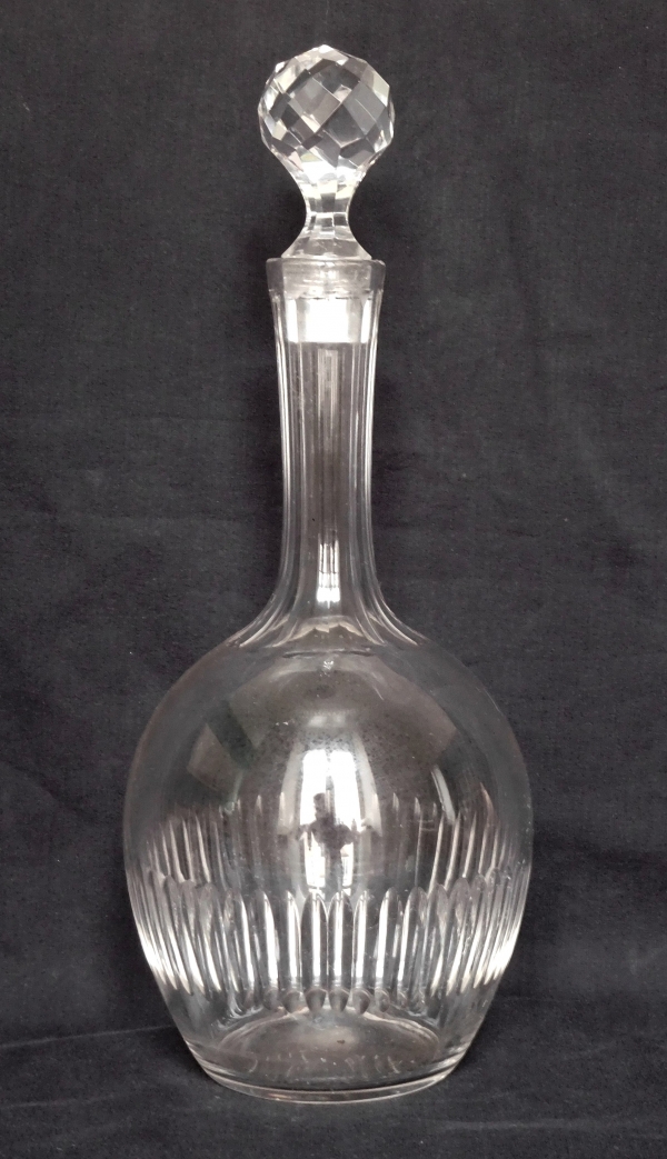 Detail — Baccarat crystal wine decanter, Renaissance pattern - 28,5cm