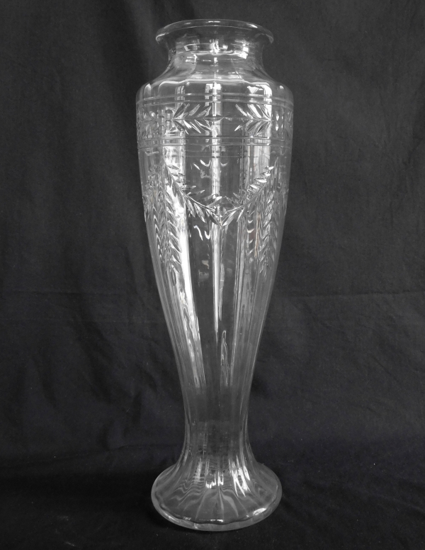 Detail — Very tall Baccarat crystal vase, laurels cut pattern - 49cm