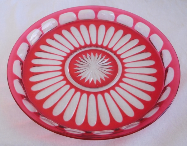 Détail — Plateau en cristal de Baccarat overlay rose, époque XIXe siècle vers 1860