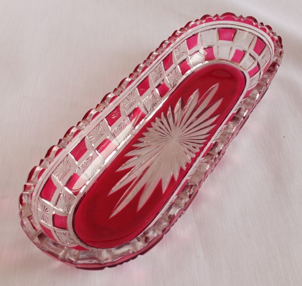 Detail — Antique French Baccarat crystal brush box, pink overlay Diamants etoiles pattern